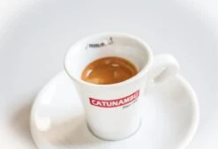Catunambú Predilect Koffiebonen 1 Kilo - Premium Kwaliteit - Horecakoffie Voor Thuis - Ultiem Koffiegenot -Koffie Verkoop 1200x822