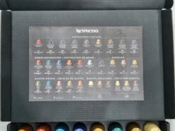 Koffie Proeverij Pakket Groot 40 Stuks Verschillende Smaken Met Mystery Card 'Get Well Soon' Met Persoonlijke (video) Boodschap | Verjaardag | Sinterklaas | Kerstpakket | Vaderdag | Moederdag | Jubileum | Valentijnsdag 13 Koffie Proeverij Pakket Groot 40 Stuks Verschillende Smaken Met Mystery Card 'Get Well Soon' Met Persoonlijke (video) Boodschap | Verjaardag | Sinterklaas | Kerstpakket | Vaderdag | Moederdag | Jubileum | Valentijnsdag -Koffie Verkoop 1200x899 3