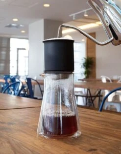 FELLOW - Stagg [XF] Set (Dripper + Carafe) - Handmatige Filterkoffie Set -Koffie Verkoop 948x1200 1